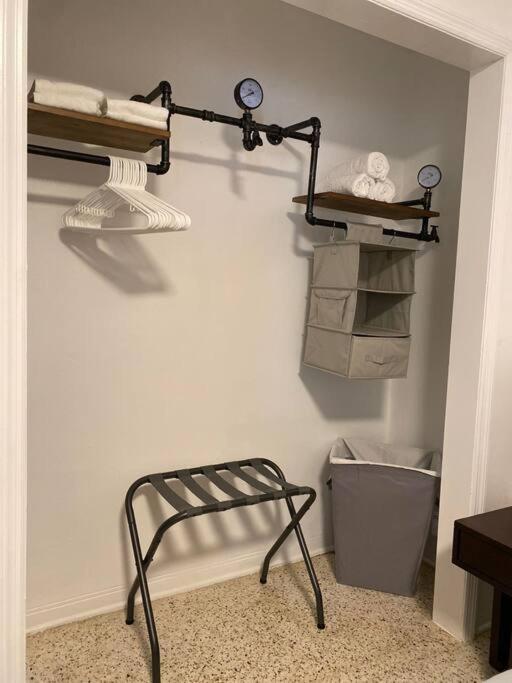 Stayover In Miami Home 2Br - 1Bth - Free Parking Ngoại thất bức ảnh