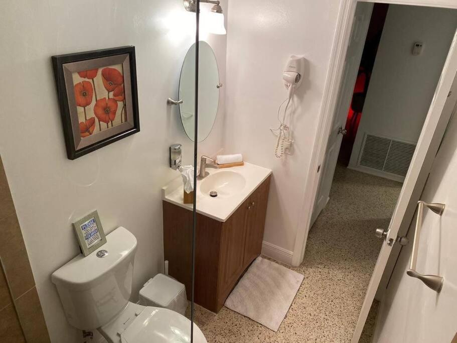 Stayover In Miami Home 2Br - 1Bth - Free Parking Ngoại thất bức ảnh
